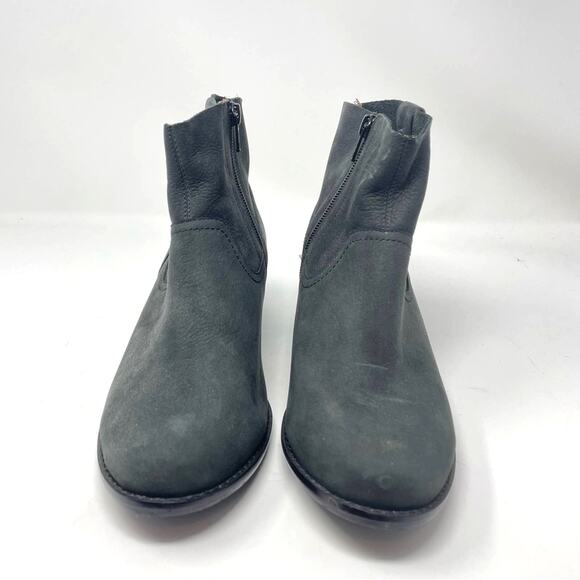 Vionic | Gray Booties Weather Resistant Boots Heels New 6.5 - Picture 2 of 9